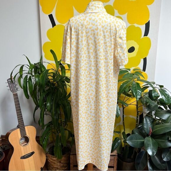 Vintage 1980s Yellow Leopard Print Popover Pussybow  1/4 Button Up Dress - Picture 7 of 8